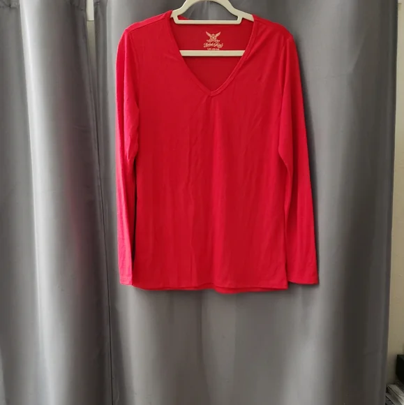 Women's L top - Picture 1 of 2